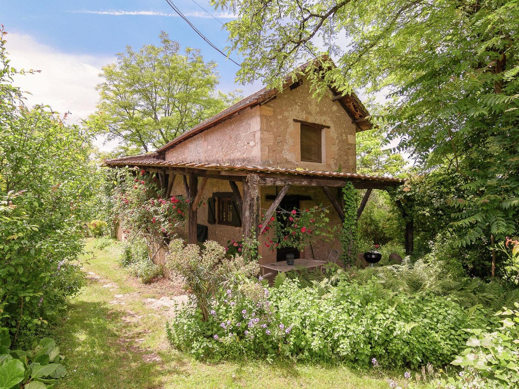 Cottage In Les Eyzies De Tayac Sireuil With Pool Meyrals Exteriér fotografie