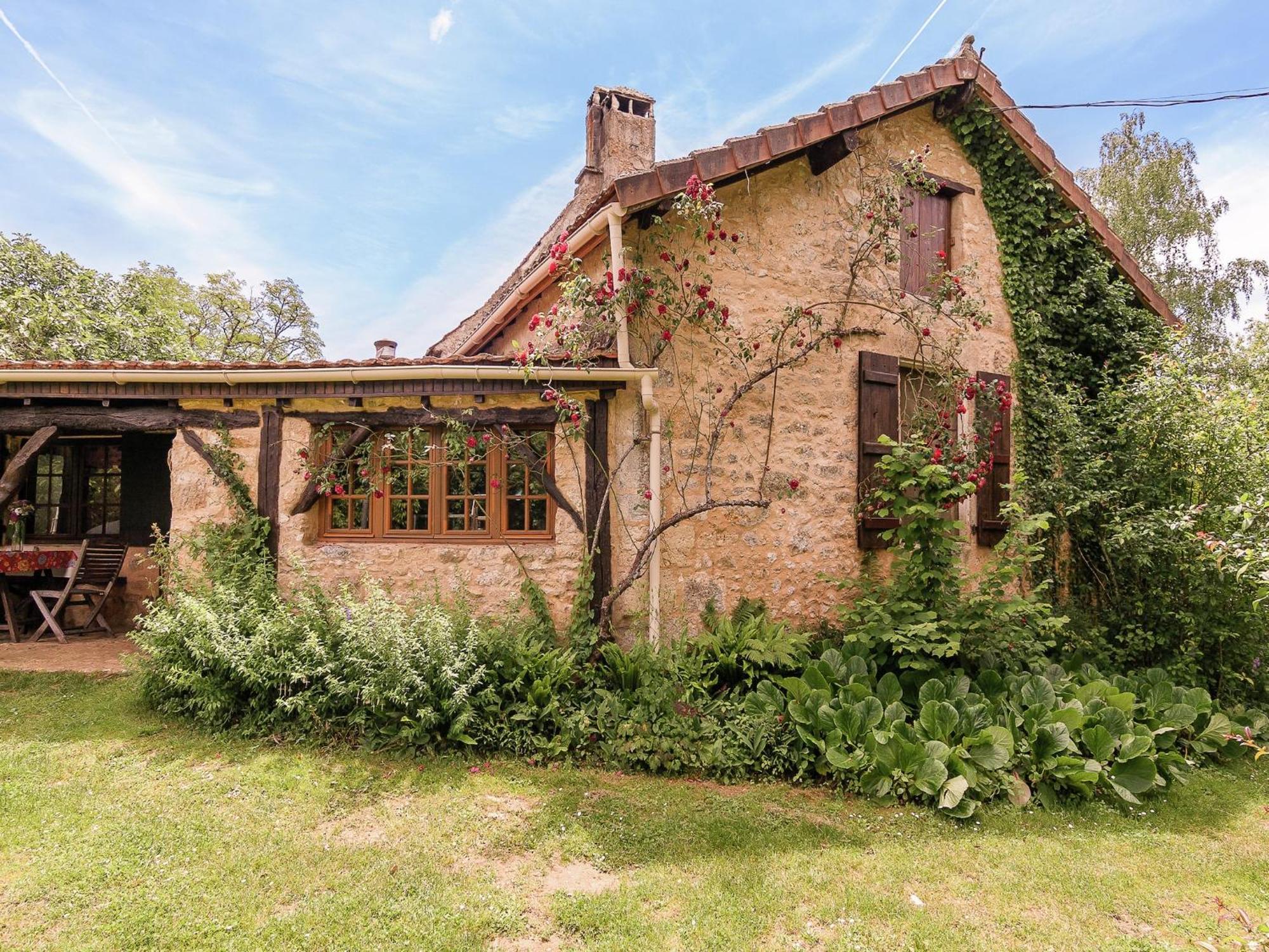 Cottage In Les Eyzies De Tayac Sireuil With Pool Meyrals Exteriér fotografie