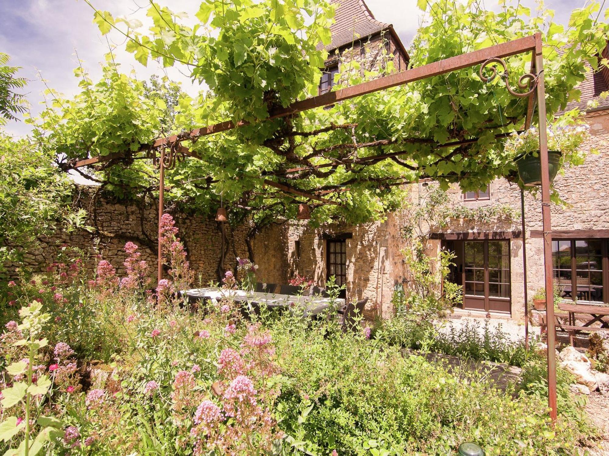 Cottage In Les Eyzies De Tayac Sireuil With Pool Meyrals Exteriér fotografie